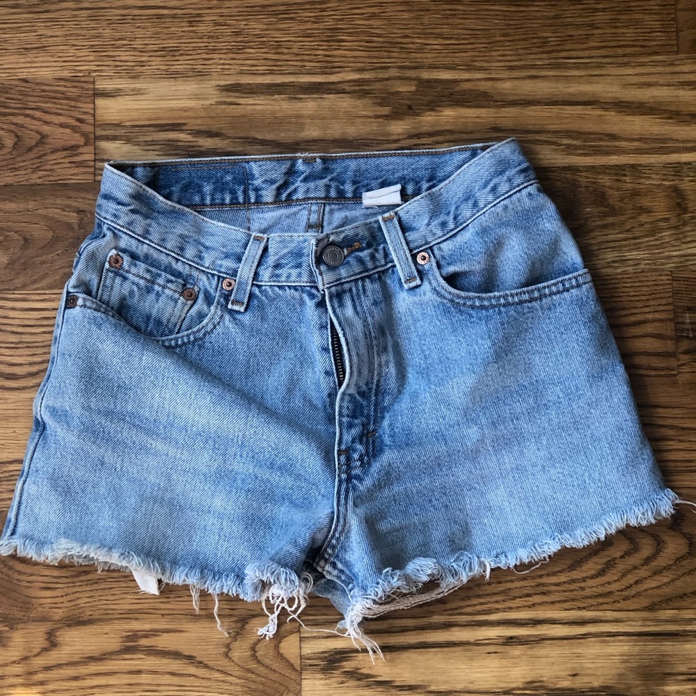 VINTAGE Levi’s 550s